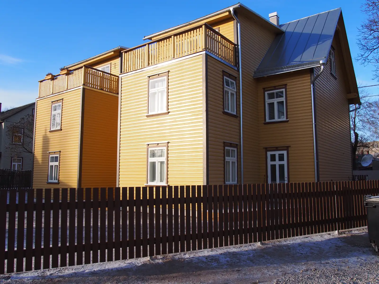 Lootuse tänava hoone renoveerimistööd